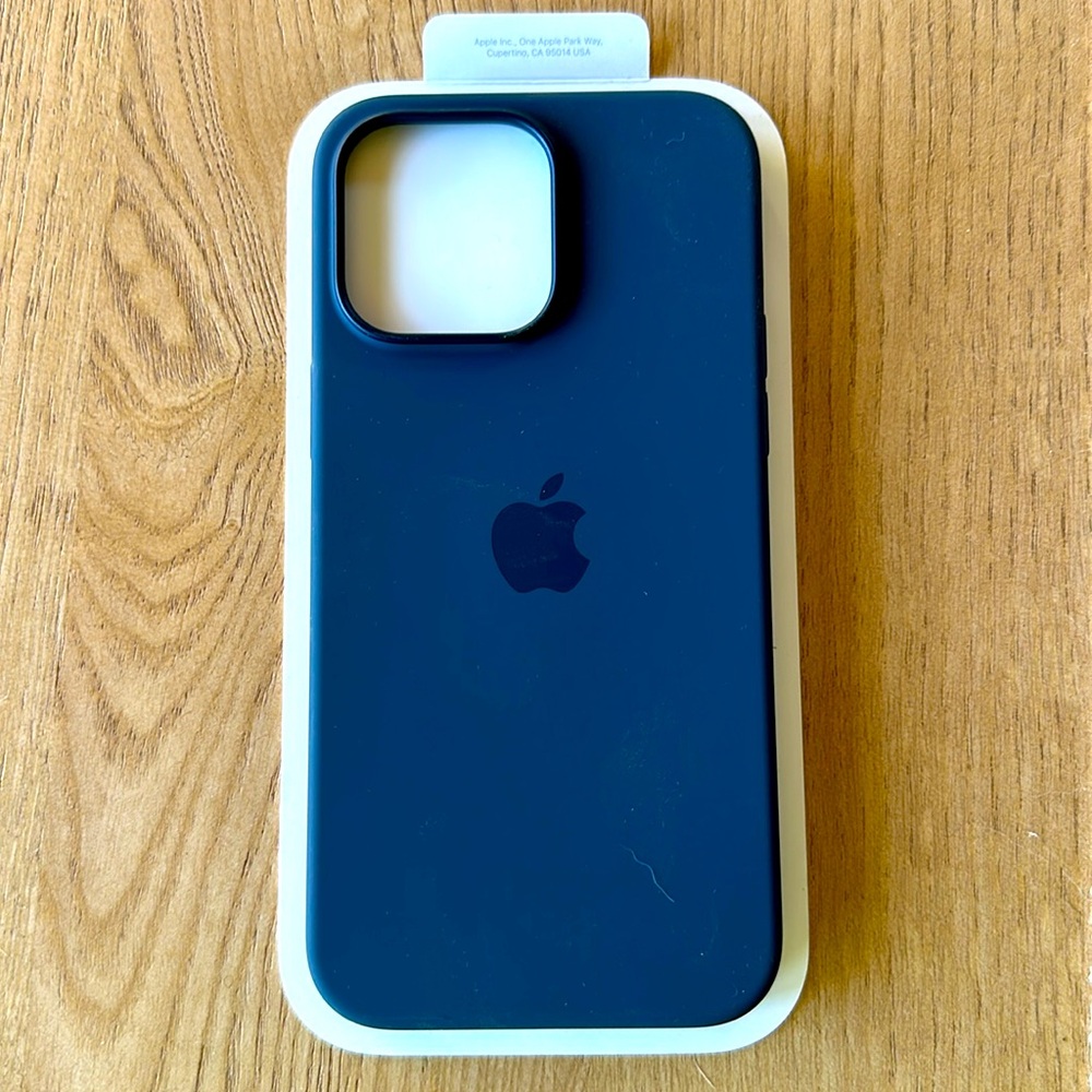 iPhone 14 Pro Max Silicone Case